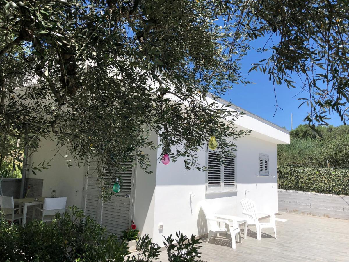 La Casetta Tra Sassi E Ulivi B&B Matera Exterior foto